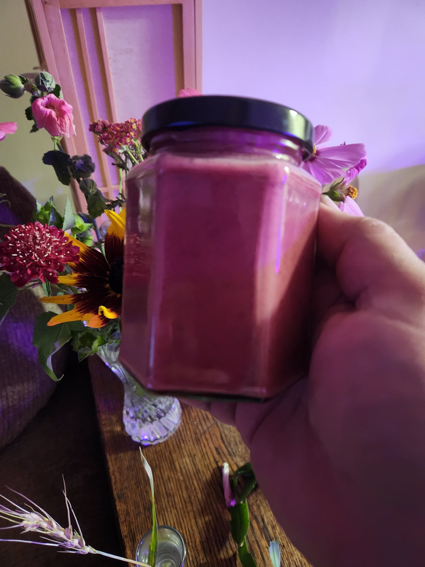 Creamed Honey With Honeysuckle Berries