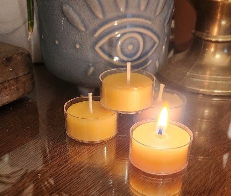 Beeswax Tealights (in a half shell π’)