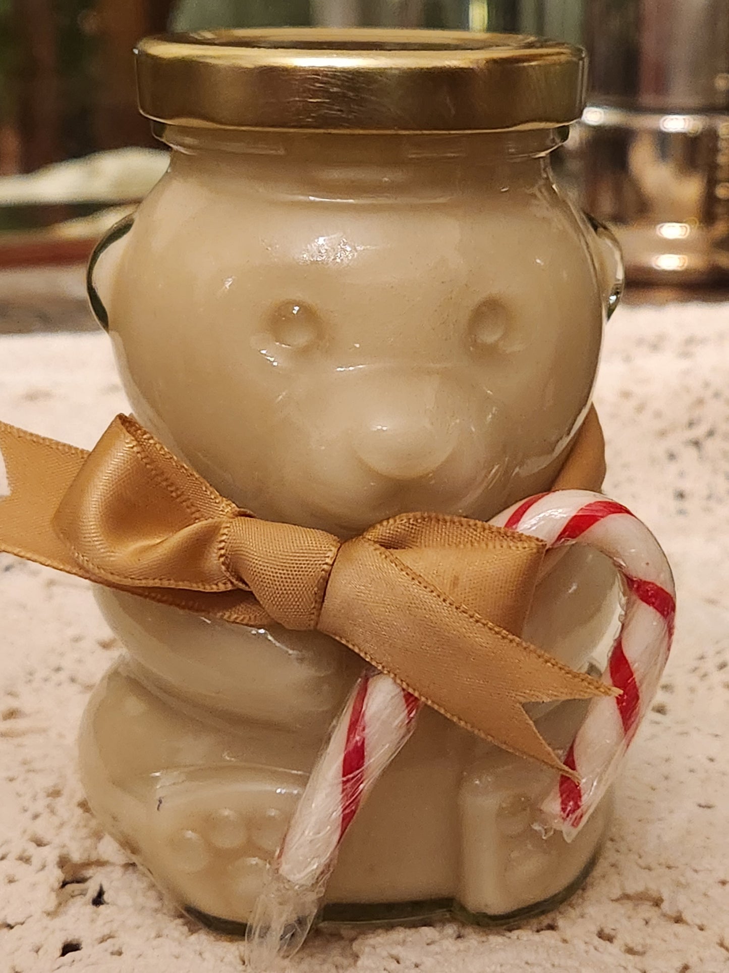 Creamed Honey With Peppermint: A Minty Bear Candycane Adventure βοΈπ»