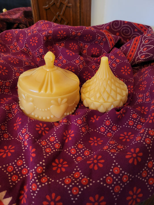 Beeswax Pots