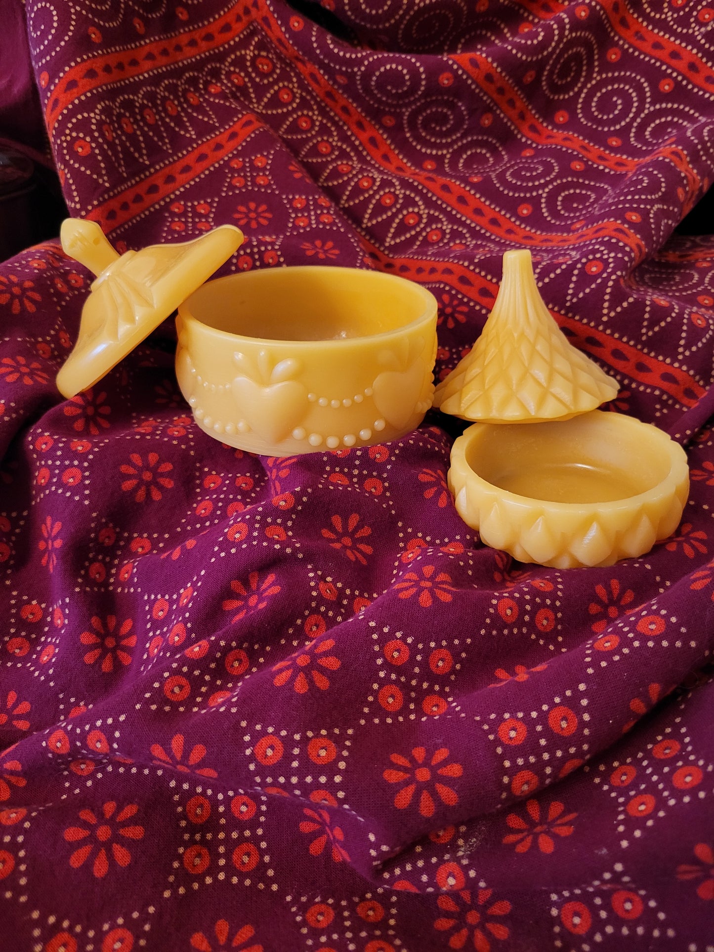 Beeswax Pots