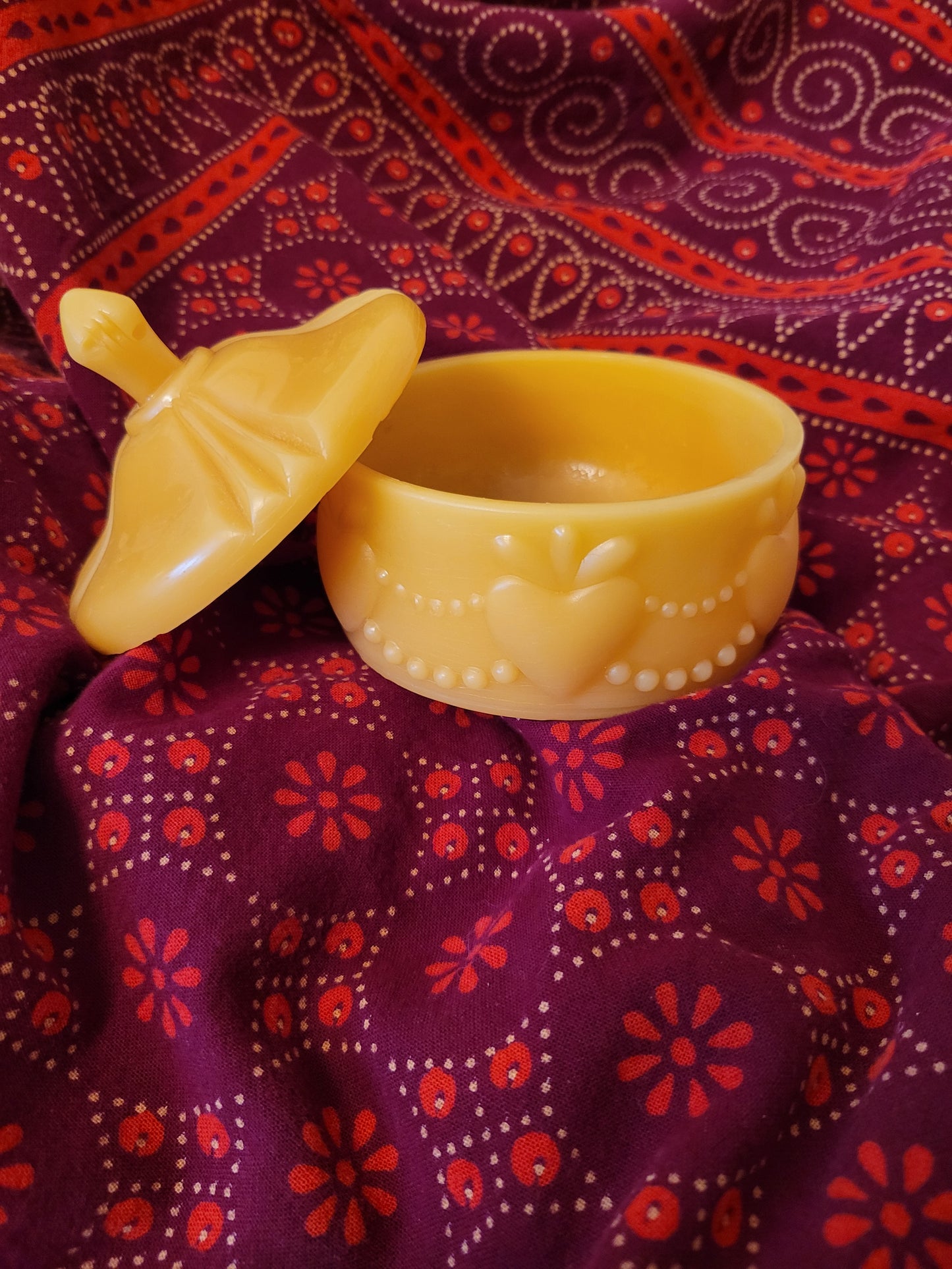 Beeswax Pots